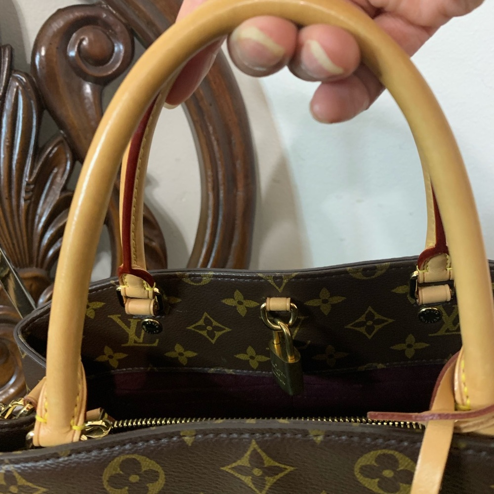 Louis Vuitton Montaigne MM SOLD 🍀🍀🍀 - Picture 6 of 14